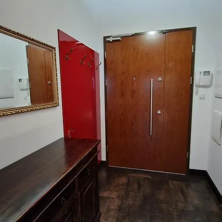 Modern 2-level Loft - Tymienieckiego, Center