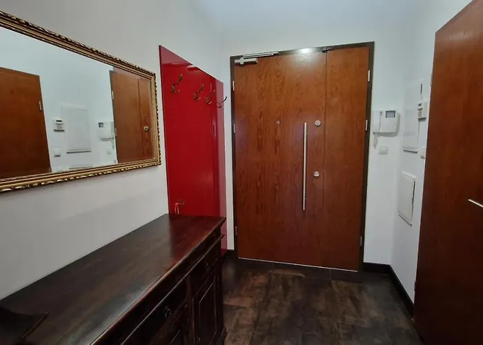 Modern 2-level Loft - Tymienieckiego, Center